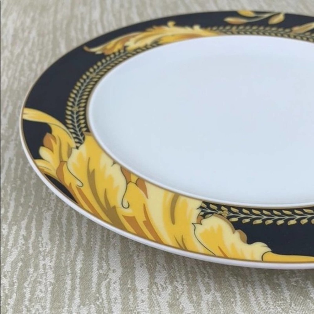VERSACE DECORATIVE PLATE - Picture 2 of 6